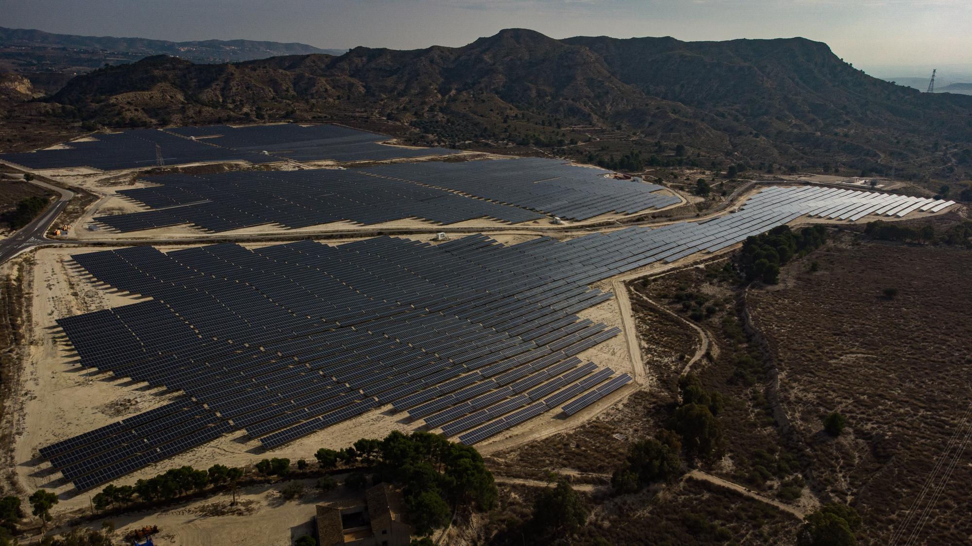 planta fotovoltaica turroneros xixona